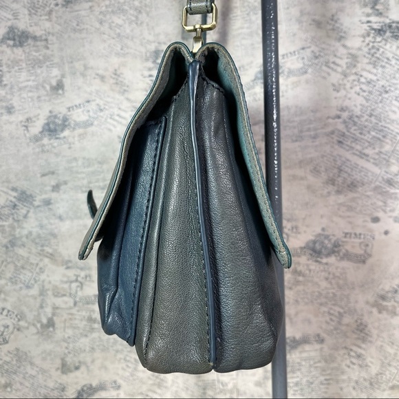 Fossil Crossbody Leather Bag - Picture 4 of 14